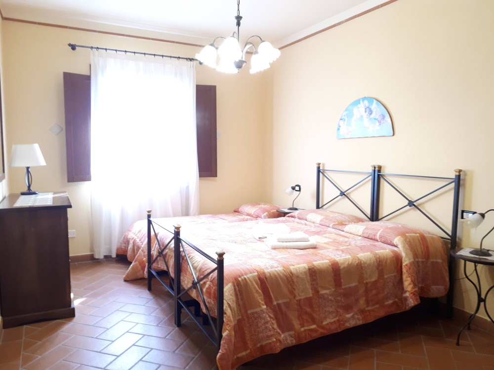 appartamenti|camera tripla Agriturismo Montemari
